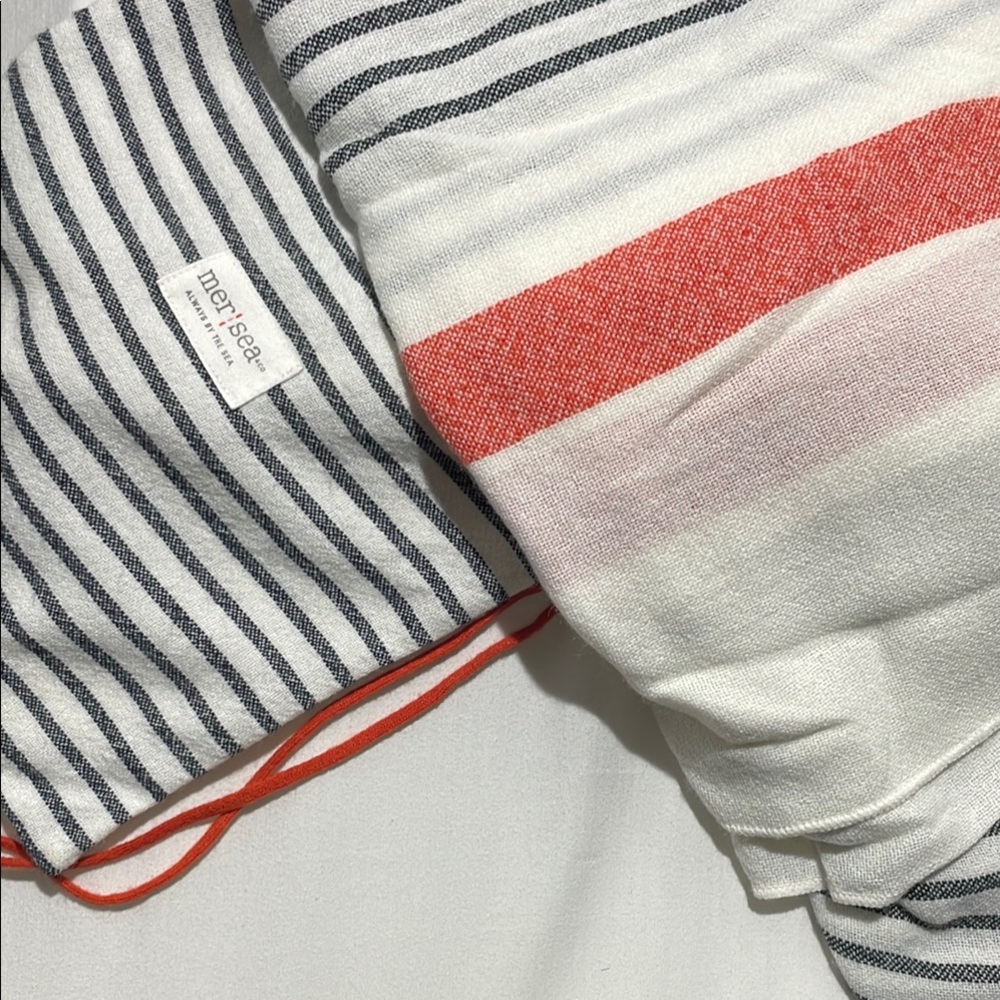 Striped Scarf - Black and Red